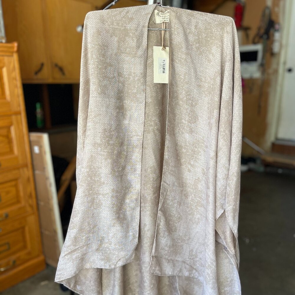 Joyfolie Jayne Duster in Beige Floral NWT